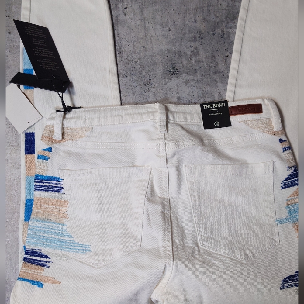 BlankNYC Cream Embroidered Jeans - Picture 9 of 10